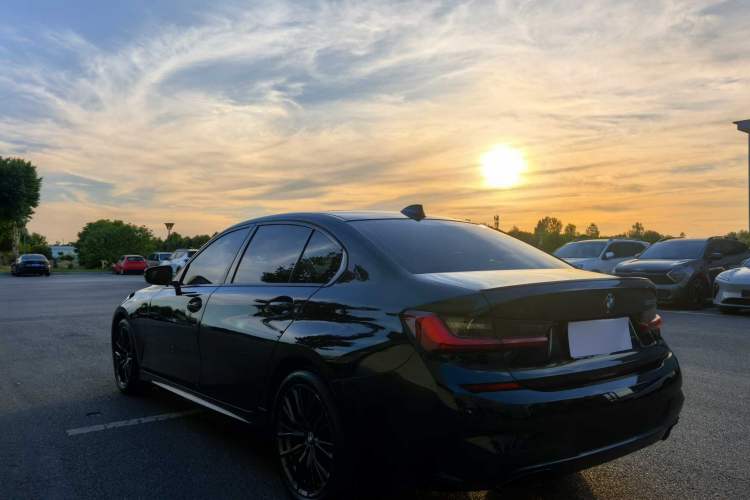 Used BMW 3 Series 2022 325Li M Sport Night Edition Package Exterior 8
