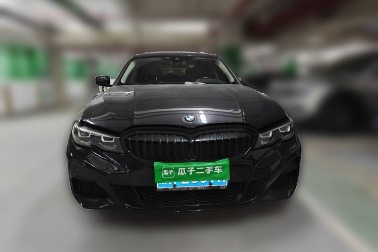 Used BMW 3 Series 2022 330i M Sport Night Edition Front