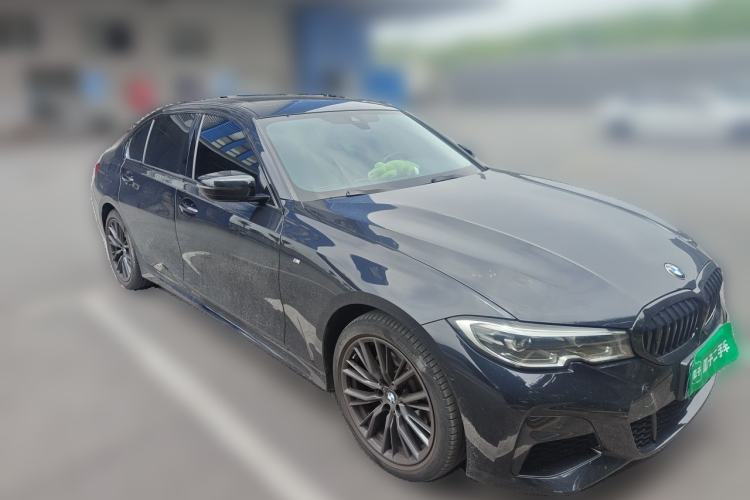 Used BMW 3 Series 2022 Restyled 325Li M Sport Night Edition Package Front Right 45 Deg