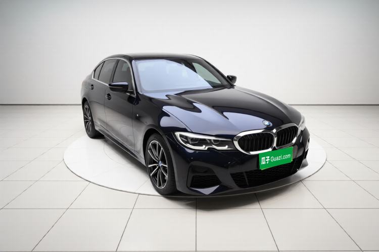 Used BMW 3 Series 2022 320Li M Sport Package Front Right 45 Deg