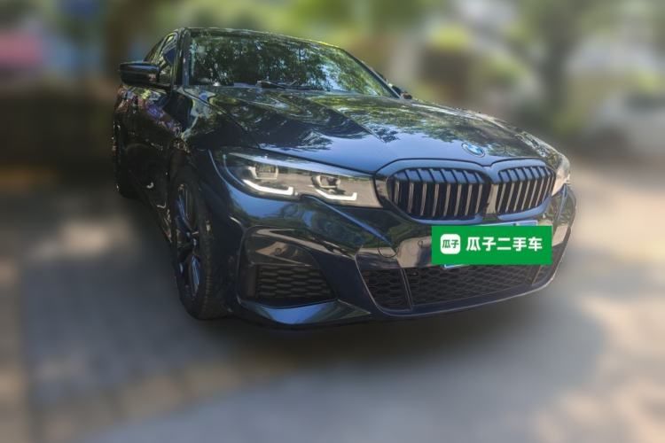 Used BMW 3 Series 2022 330i M Sport Night Edition Front Right 45 Deg