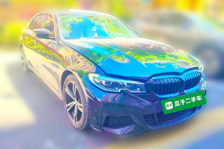 Used BMW 3 Series 2022 325i M Sport Package Front Right 45 Deg