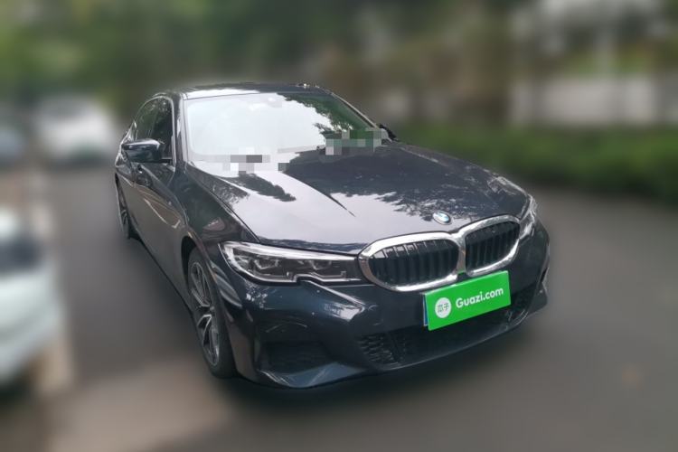 Used BMW 3 Series 2022 325Li M Sport Package Front Right 45 Deg
