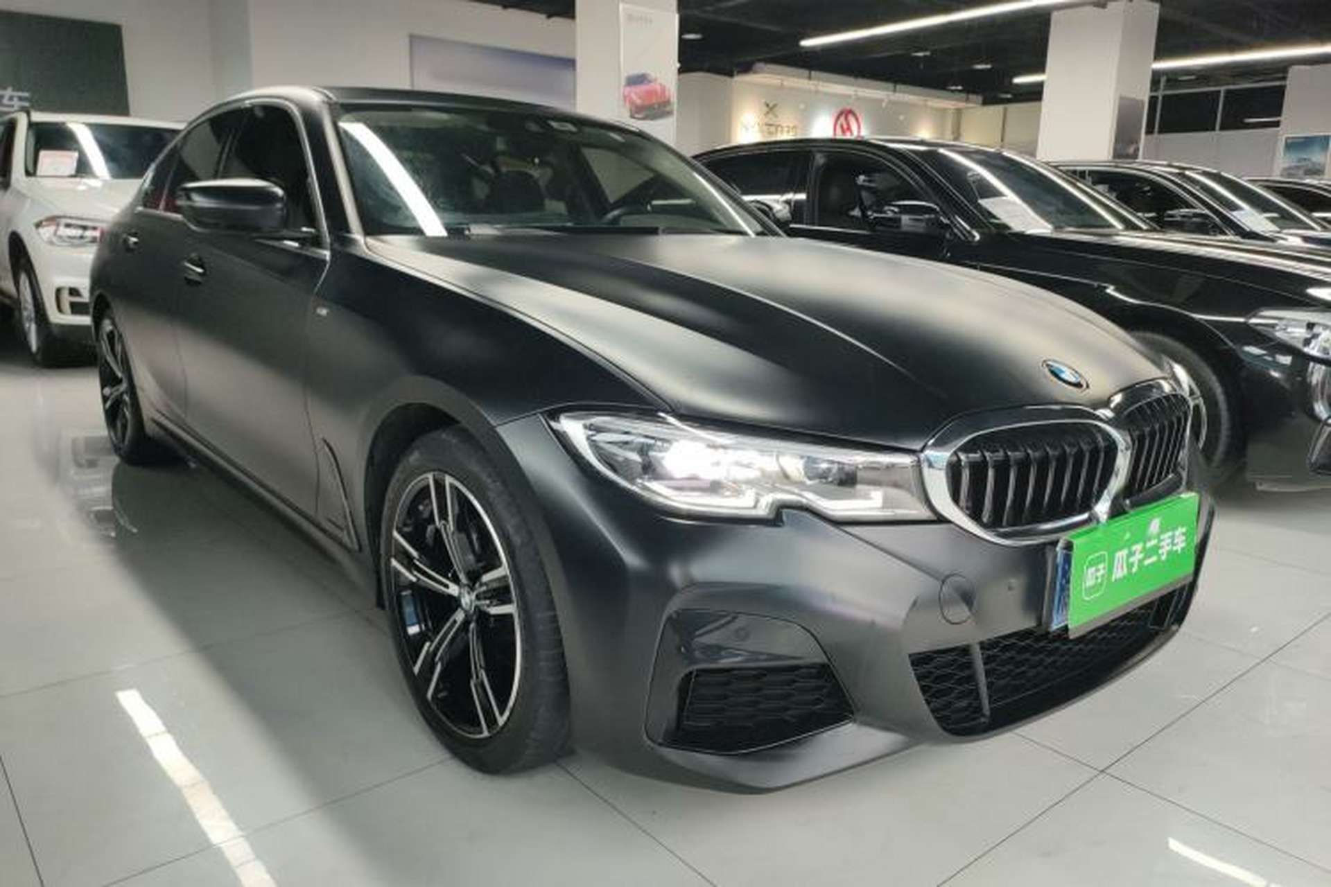 Used BMW 3 Series 2022 325i M Sport Package Front Right 45 Deg