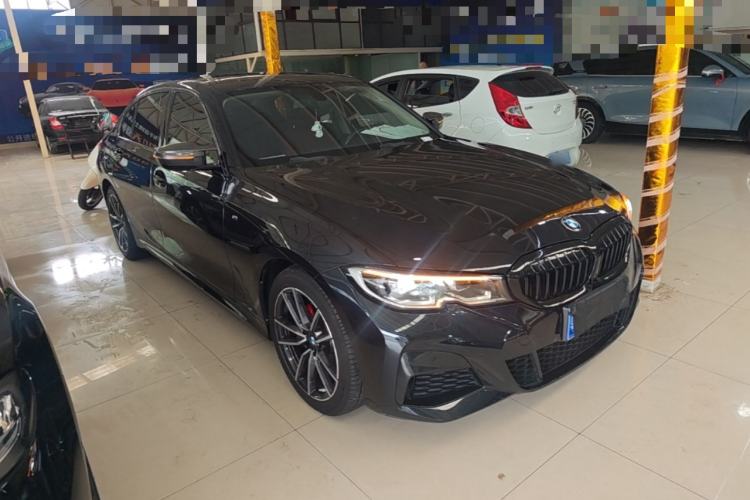 Used BMW 3 Series 2022 Restyled 320Li M Sport Package Front Right 45 Deg