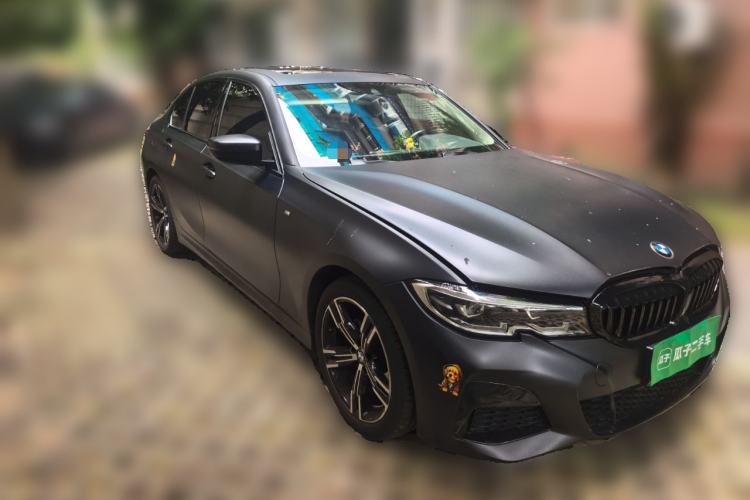 Used BMW 3 Series 2022 325i M Sport Package Front Right 45 Deg