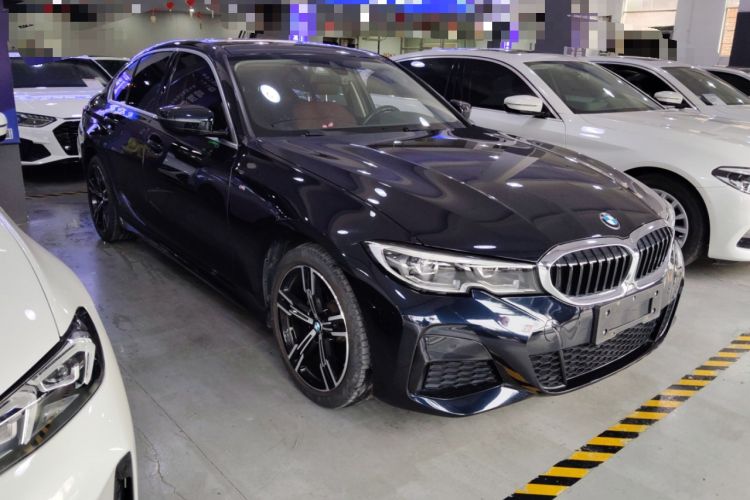 Used BMW 3 Series 2022 325i M Sport Package Front Right 45 Deg