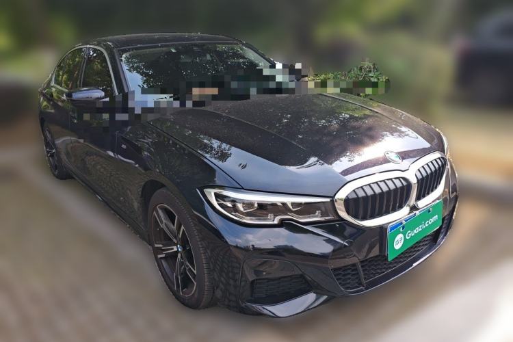 Used BMW 3 Series 2022 325i M Sport Package Front Right 45 Deg