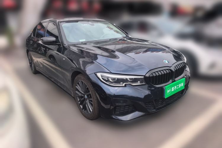 Used BMW 3 Series 2022 325Li M Sport Night Edition Package Front Right 45 Deg