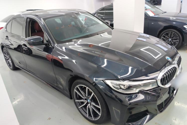 Used BMW 3 Series 2022 325Li M Sport Package Front Right 45 Deg