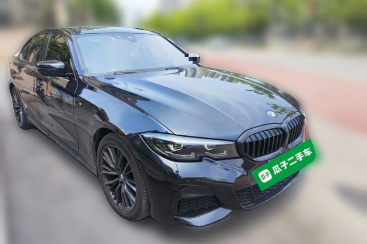 Used BMW 3 Series 2022 Updated 330i M Sport Night Edition Package Front Right 45 Deg