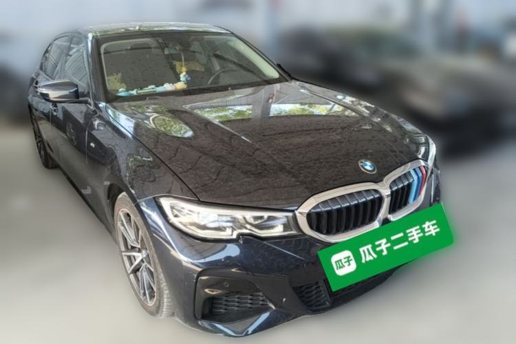 Used BMW 3 Series 2022 Restyled 320Li M Sport Package Front Right 45 Deg