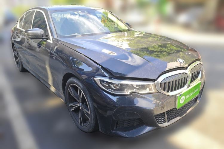 Used BMW 3 Series 2022 325i M Sport Package Front Right 45 Deg