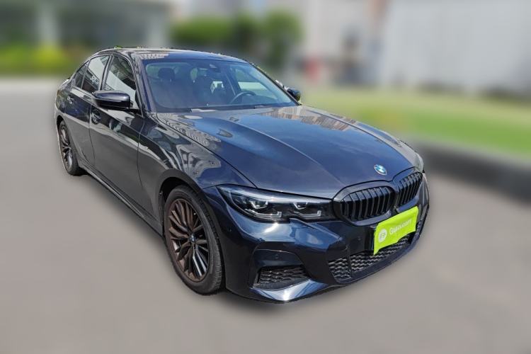 Used BMW 3 Series 2022 Revised 325i M Sport Night Edition Package Front Right 45 Deg