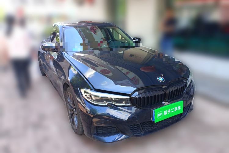 Used BMW 3 Series 2022 Restyled 325Li M Sport Night Edition Package Front Right 45 Deg