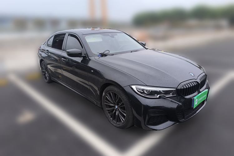 Used BMW 3 Series 2022 Restyled 325Li M Sport Night Edition Package Front Right 45 Deg