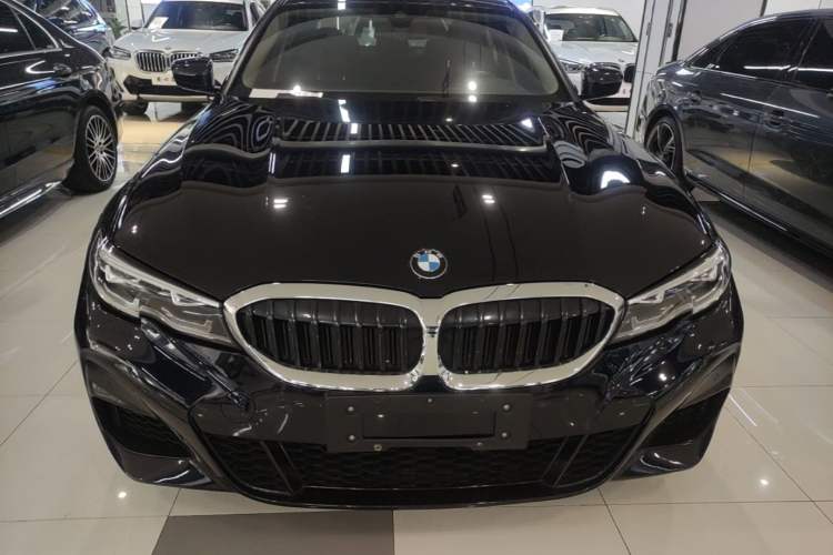 Used BMW 3 Series 2022 Updated 325i M Sport Package Front