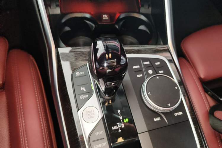 Used BMW 3 Series 2022 325Li M Sport Package Gear Lever
