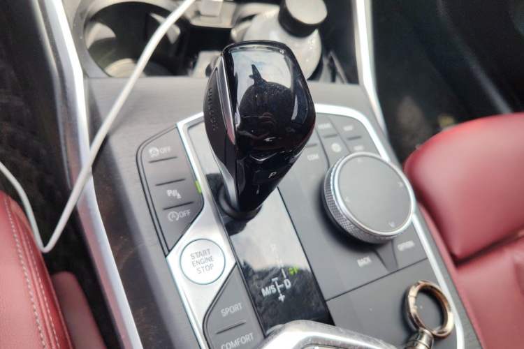 Used BMW 3 Series 2022 Updated 325i M Sport Package Gear Lever
