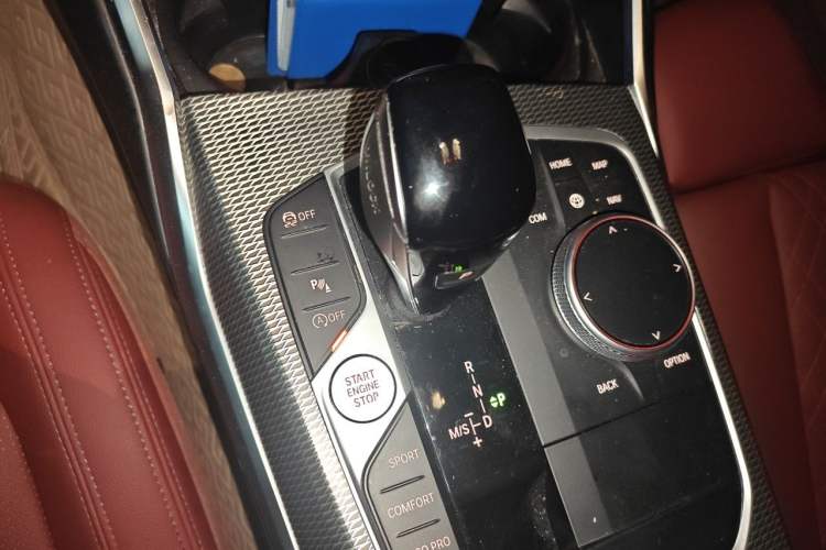 Used BMW 3 Series 2022 325i M Sport Night Edition Package Gear Lever