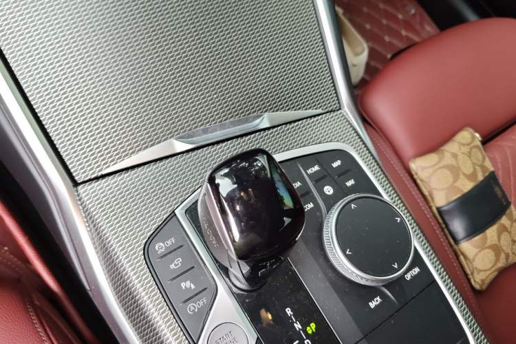 Used BMW 3 Series 2022 Restyled 325Li M Sport Night Edition Package Gear Lever