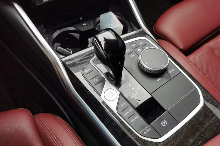 Used BMW 3 Series 2022 325Li M Sport Package Gear Lever