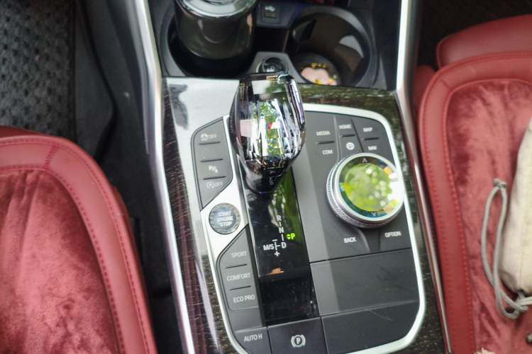Used BMW 3 Series 2022 325Li M Sport Package Gear Lever