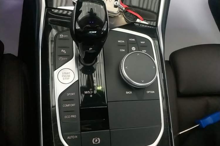 Used BMW 3 Series 2022 325Li M Sport Package Gear Lever