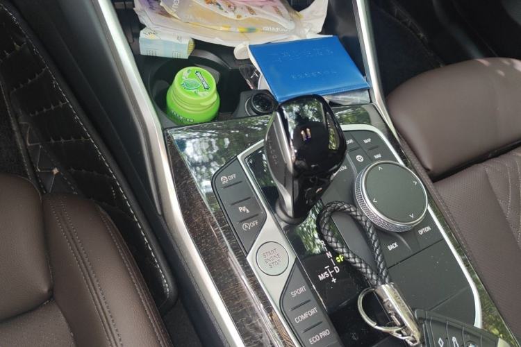Used BMW 3 Series 2022 Updated 325Li M Sport Package Gear Lever