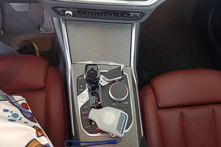 Used BMW 3 Series 2022 330i M Sport Night Edition Gear Lever