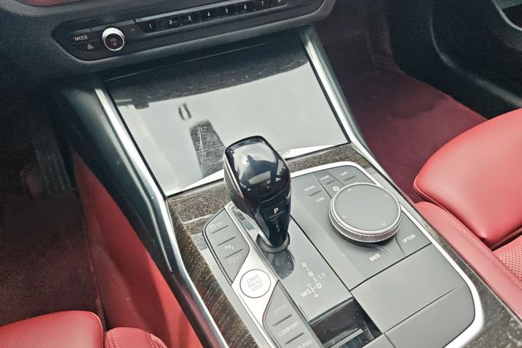 Used BMW 3 Series 2022 Updated 325Li M Sport Package Gear Lever