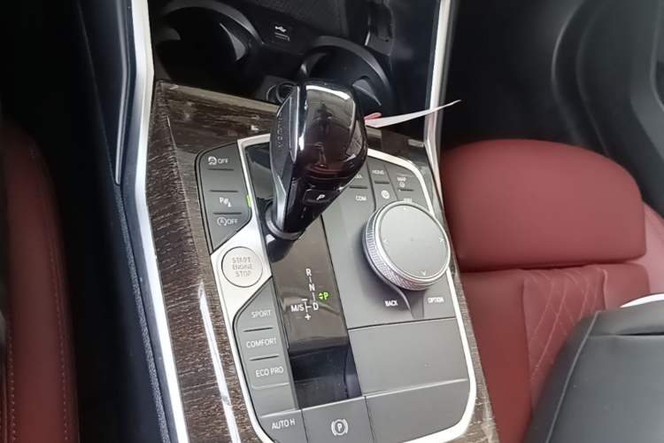 Used BMW 3 Series 2022 Updated 325Li M Sport Package Gear Lever