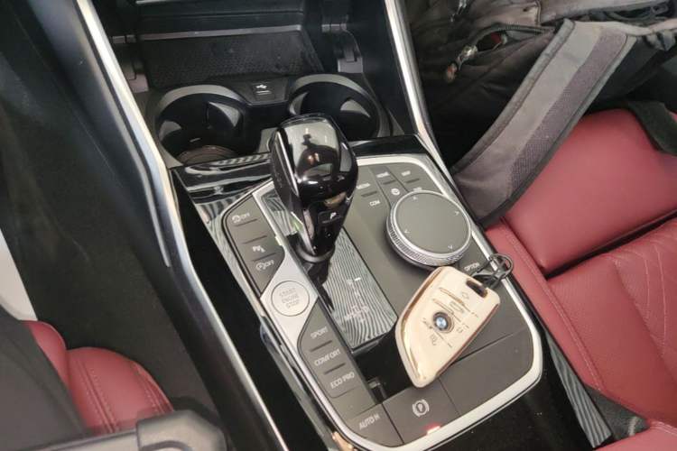 Used BMW 3 Series 2022 Restyled 320Li M Sport Package Gear Lever