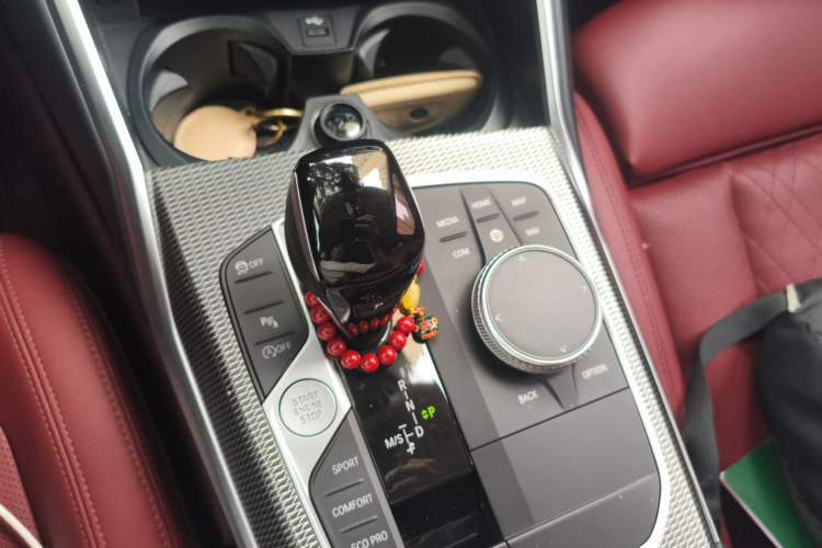 Used BMW 3 Series 2022 Updated 325i M Sport Package Gear Lever