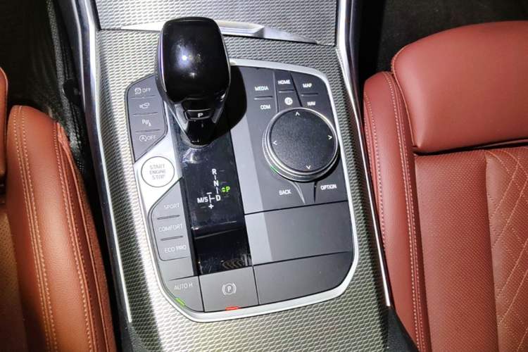 Used BMW 3 Series 2022 Restyled 330Li xDrive M Sport Night Edition Package Gear Lever