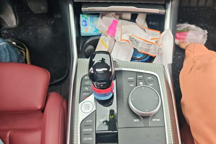 Used BMW 3 Series 2022 Revised 325i M Sport Night Edition Package Gear Lever