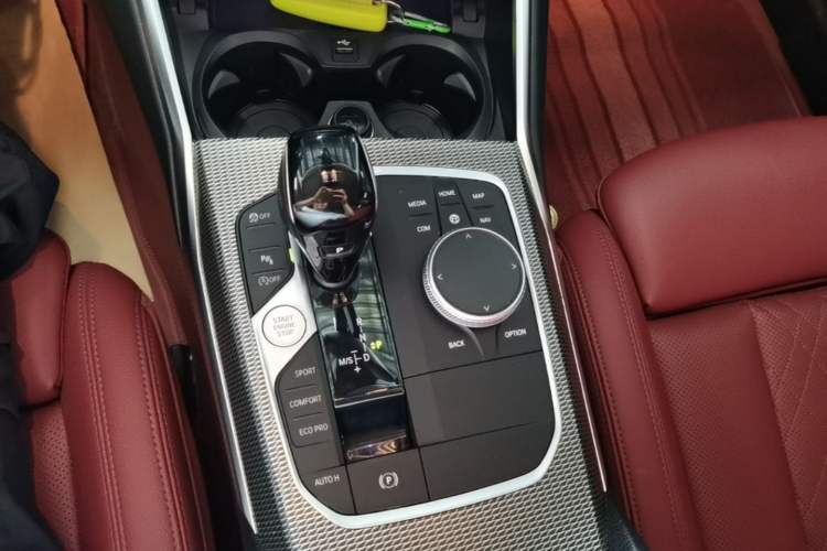 Used BMW 3 Series 2022 325Li M Sport Night Edition Package Gear Lever
