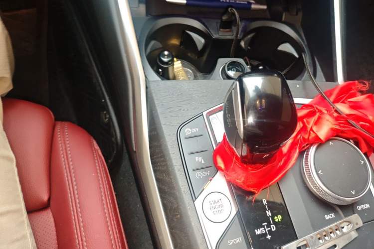 Used BMW 3 Series 2022 325i M Sport Package Gear Lever