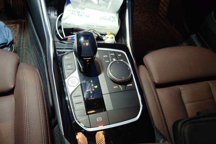 Used BMW 3 Series 2022 320Li M Sport Package Gear Lever