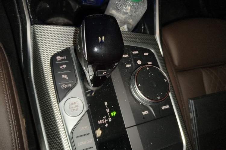 Used BMW 3 Series 2022 Restyled 325Li M Sport Night Edition Package Gear Lever