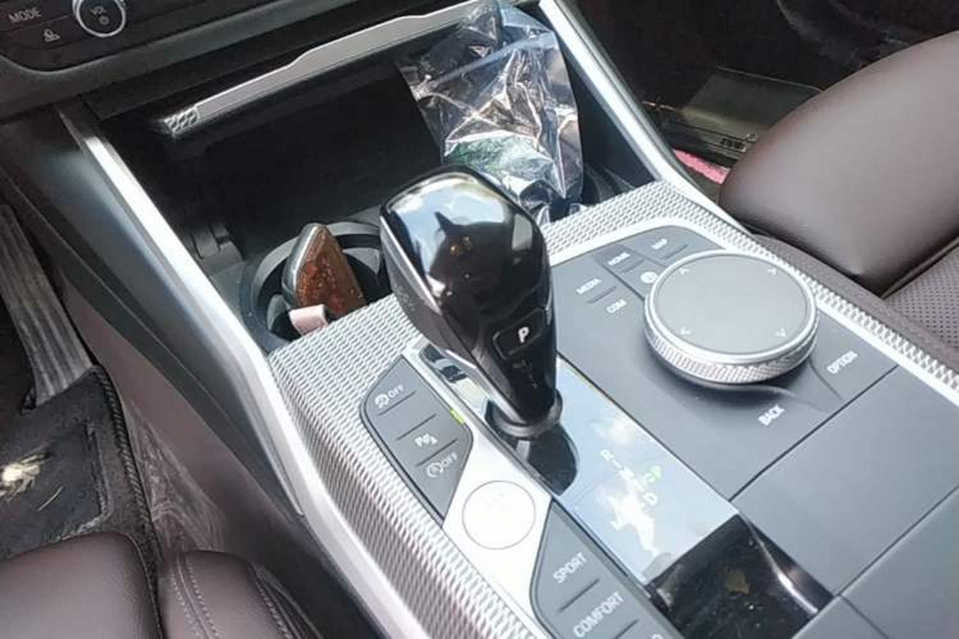 Used BMW 3 Series 2022 325i M Sport Night Edition Package Gear Lever