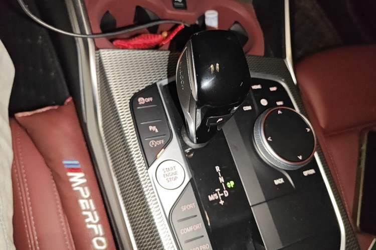Used BMW 3 Series 2022 330i M Sport Night Edition Gear Lever