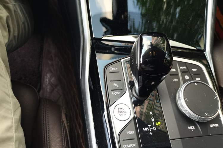 Used BMW 3 Series 2022 320Li M Sport Package Gear Lever