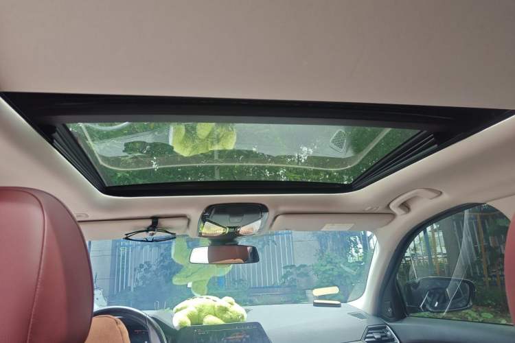 Used BMW 3 Series 2022 Restyled 325Li M Sport Night Edition Package Headliner