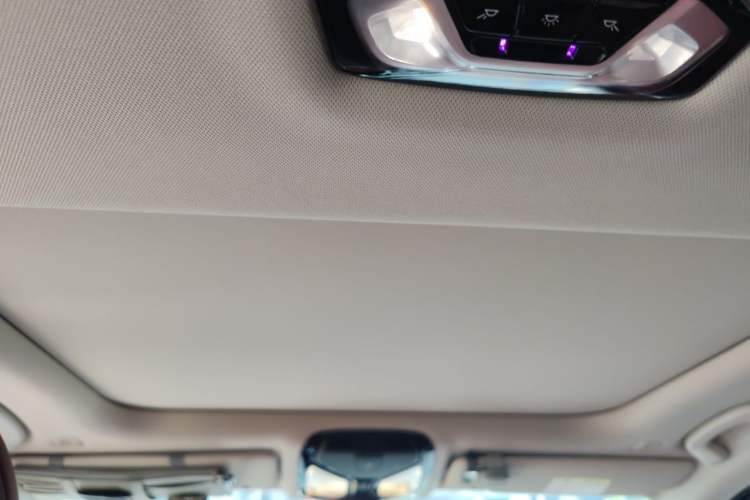 Used BMW 3 Series 2022 Updated 325i M Sport Package Headliner