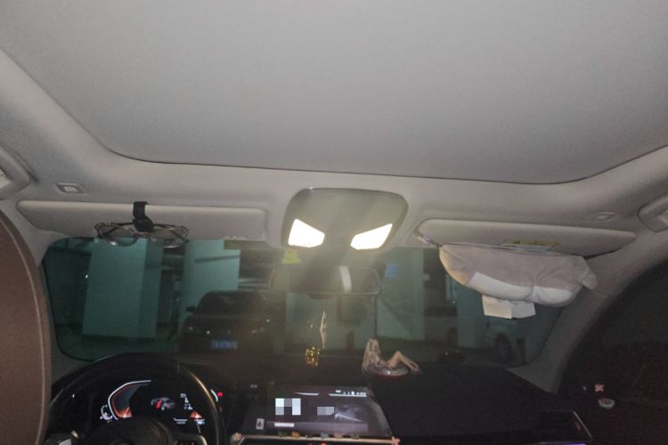 Used BMW 3 Series 2022 Restyled 325Li M Sport Night Edition Package Headliner