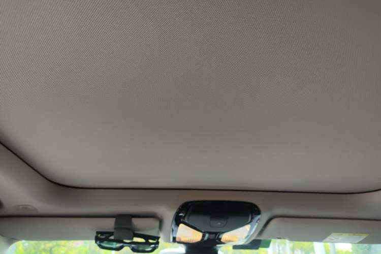 Used BMW 3 Series 2022 Updated 330i M Sport Night Edition Package Headliner