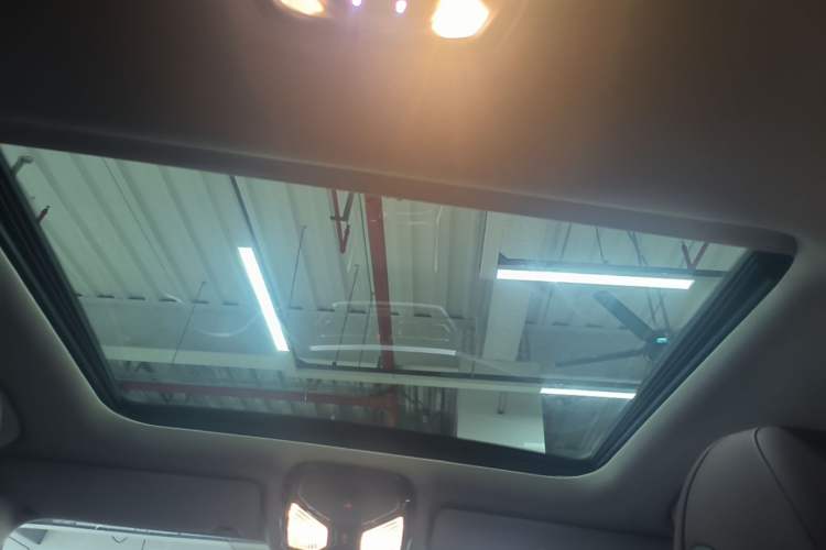 Used BMW 3 Series 2022 325i M Sport Night Edition Package Headliner