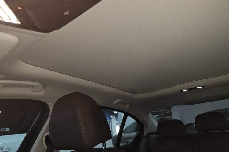 Used BMW 3 Series 2022 325Li M Sport Package Headliner
