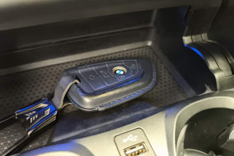 Used BMW 3 Series 2022 Restyled 325Li M Sport Night Edition Package Interior 1